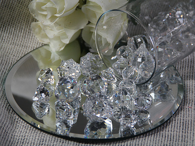 Acrylic Heart Shaped Gemstone Table Scatter