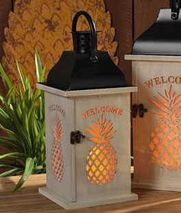 Welcome Pineapple Lantern Wood and Metal Battery Operated - 12 Inch