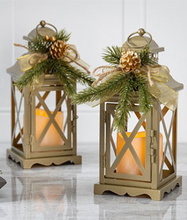 Metal Lanterns: Battery Operated Candles