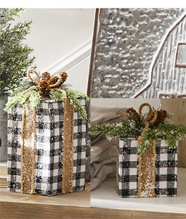 Black and White Buffalo Plaid Presents 8 and 10 Inch - Greenery and Pinecones Set of 2