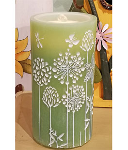 Fountain Candle - Green Wax With Dandelion Flowers - Remote Control